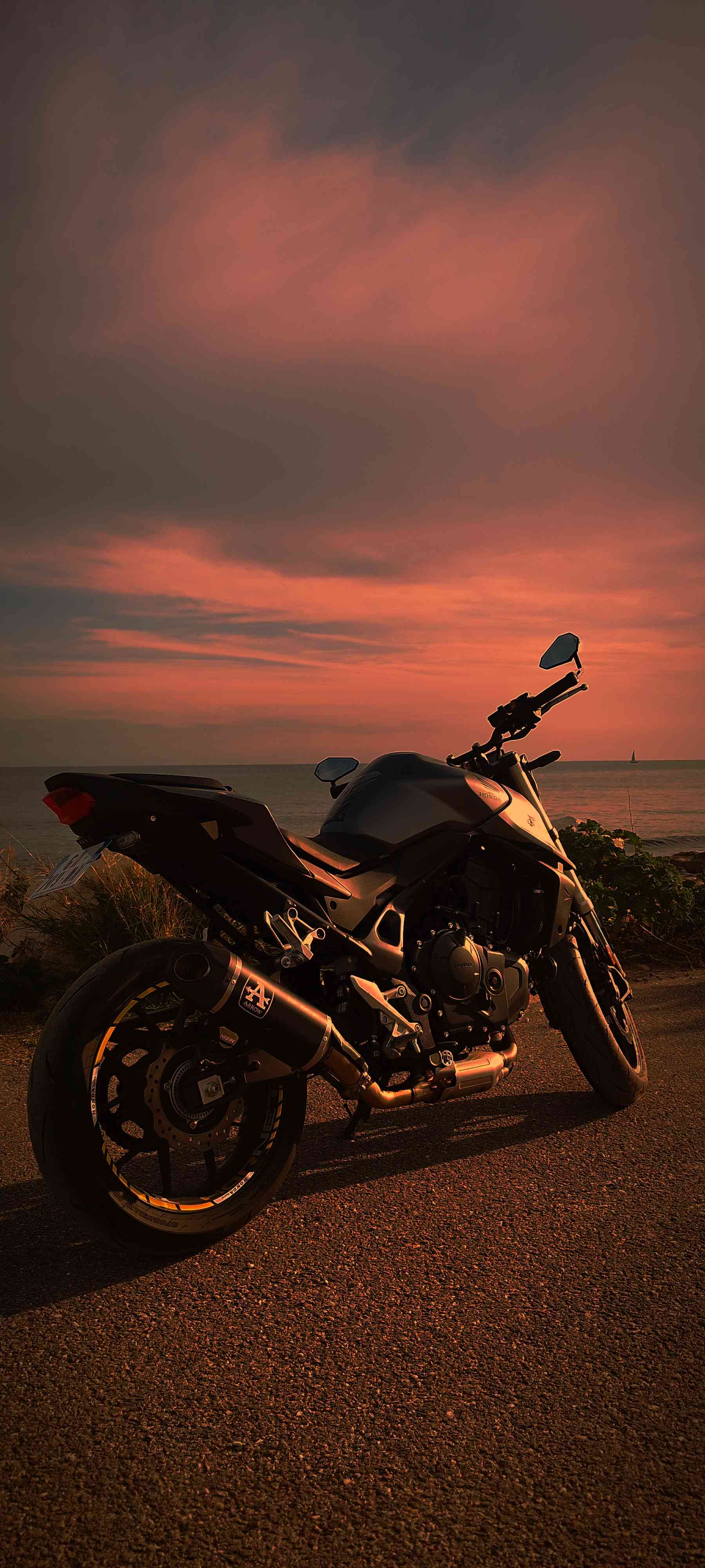 HONDA CB HORNET